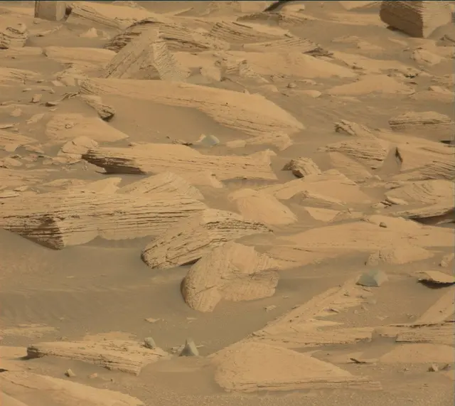 Sol 4166: Mast Camera (Mastcam)