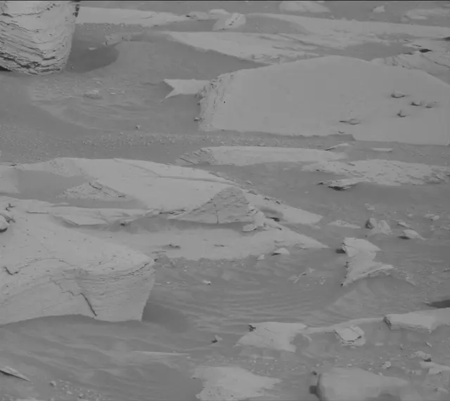Sol 4166: Mast Camera (Mastcam)
