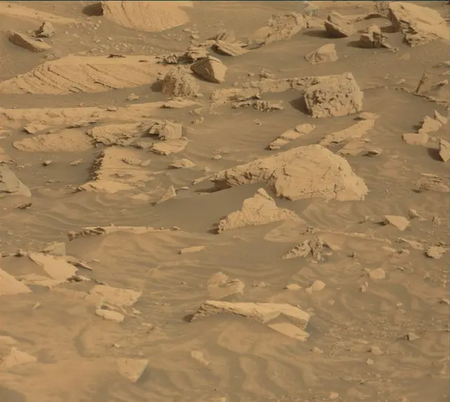 Sol 4166: Mast Camera (Mastcam)