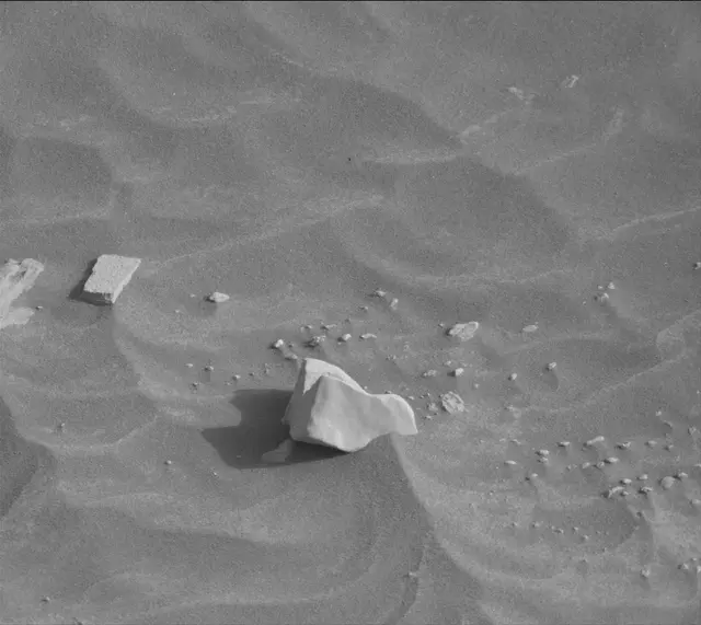 Sol 4166: Mast Camera (Mastcam)