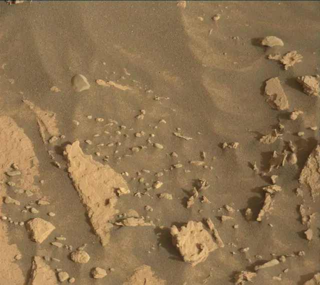 Sol 4166: Mast Camera (Mastcam)