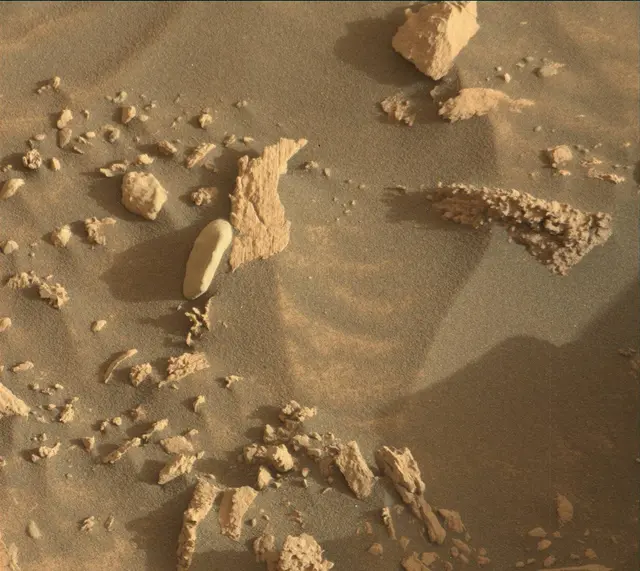 Sol 4166: Mast Camera (Mastcam)