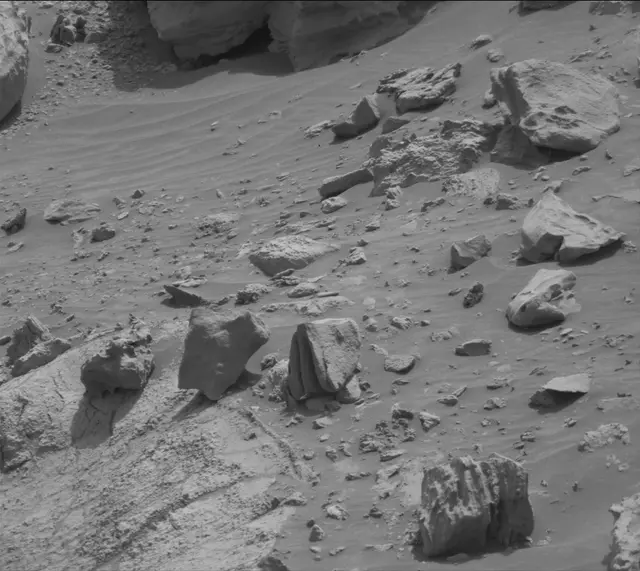 Sol 4168: Mast Camera (Mastcam)