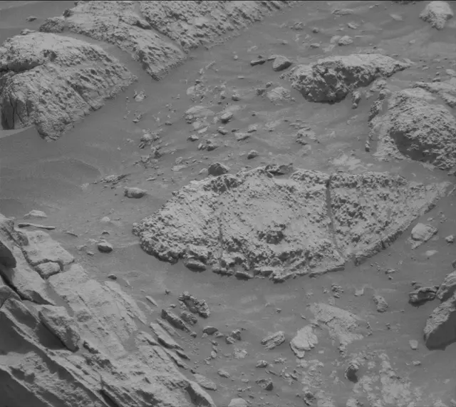 Sol 4168: Mast Camera (Mastcam)