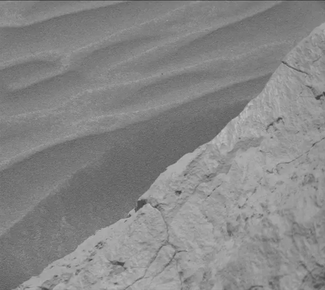 Sol 4169: Mast Camera (Mastcam)