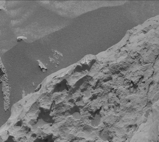 Sol 4169: Mast Camera (Mastcam)