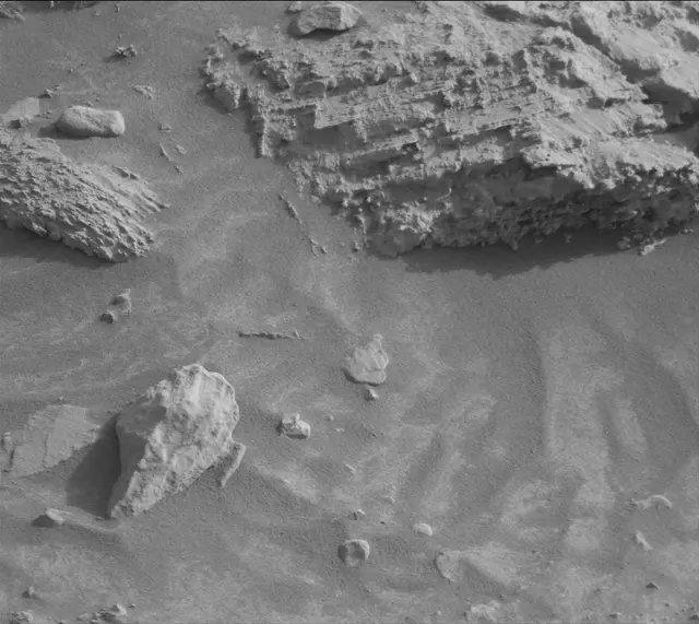 Sol 4169: Mast Camera (Mastcam)