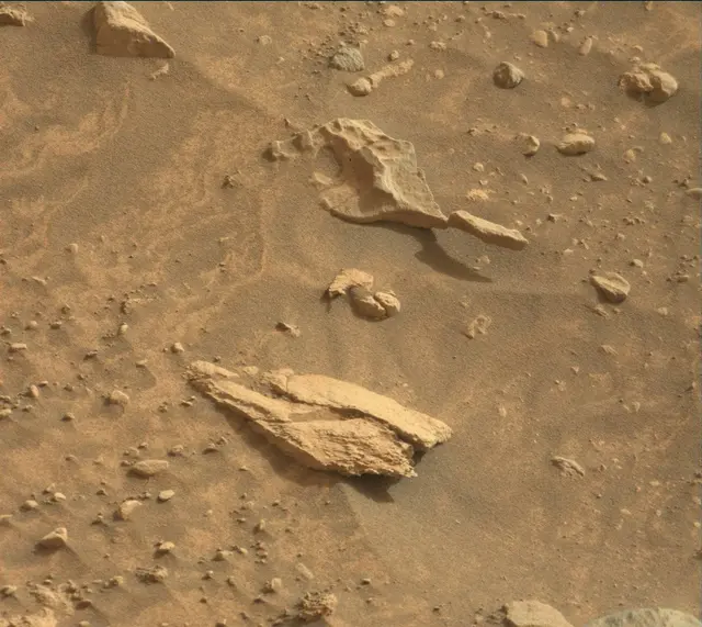 Sol 4169: Mast Camera (Mastcam)