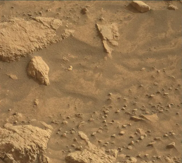 Sol 4169: Mast Camera (Mastcam)