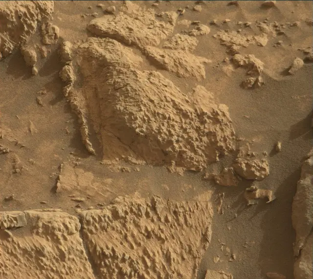 Sol 4169: Mast Camera (Mastcam)