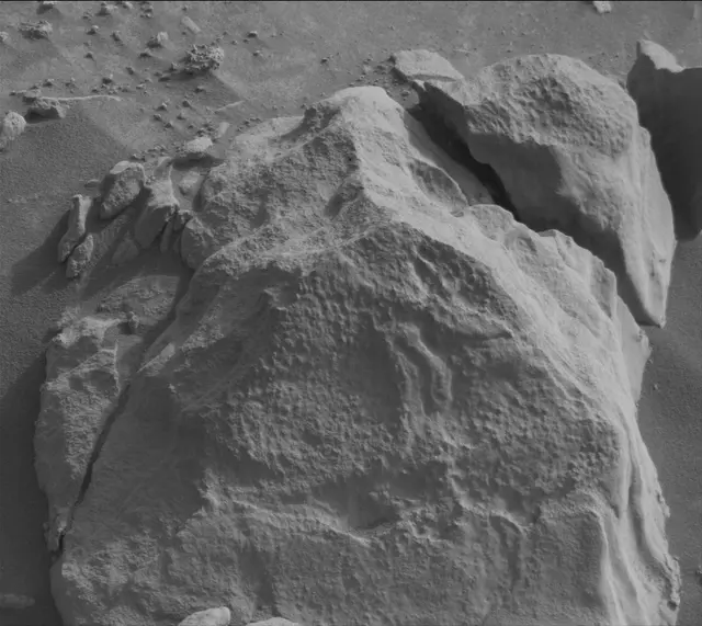 Sol 4169: Mast Camera (Mastcam)