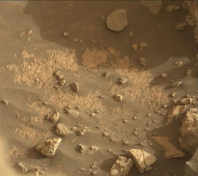 Sol 4169: Mast Camera (Mastcam)