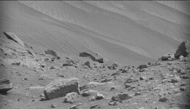 Sol 4171: Mast Camera (Mastcam)