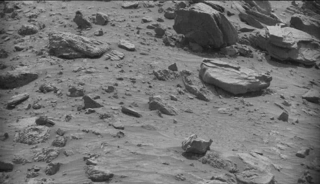 Sol 4171: Mast Camera (Mastcam)
