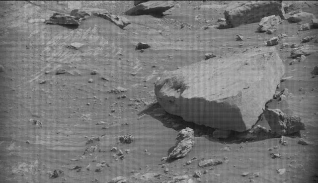 Sol 4171: Mast Camera (Mastcam)