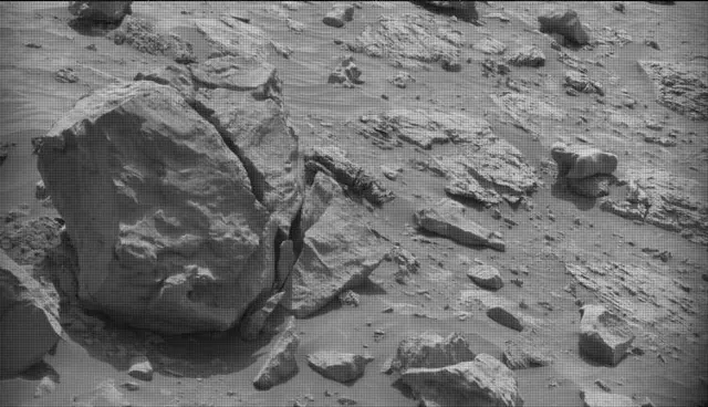 Sol 4171: Mast Camera (Mastcam)
