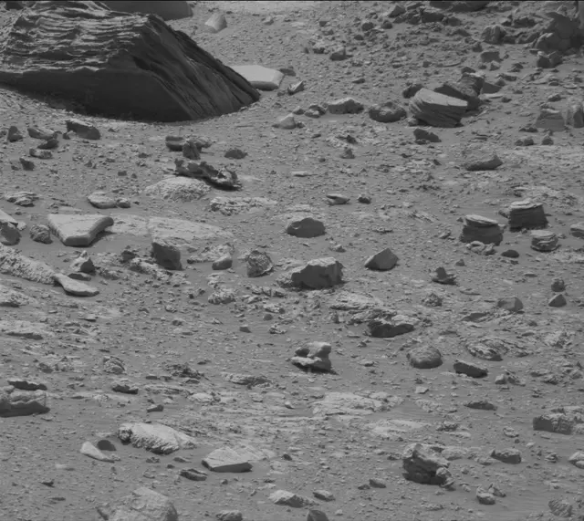 Sol 4171: Mast Camera (Mastcam)