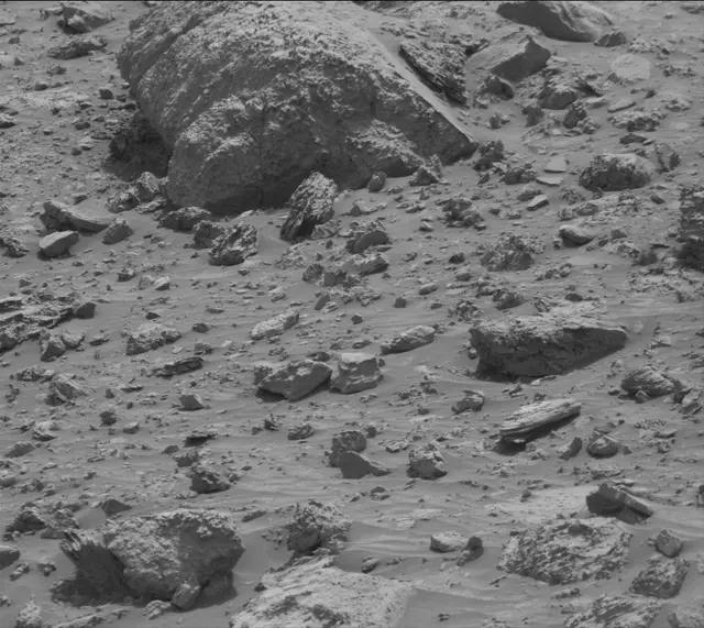 Sol 4171: Mast Camera (Mastcam)