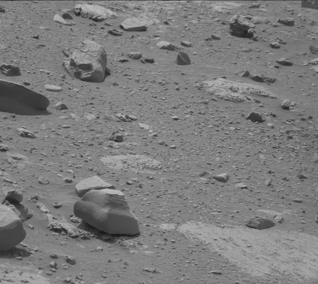 Sol 4171: Mast Camera (Mastcam)