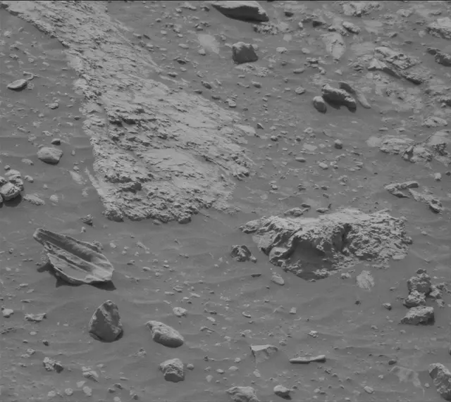 Sol 4171: Mast Camera (Mastcam)