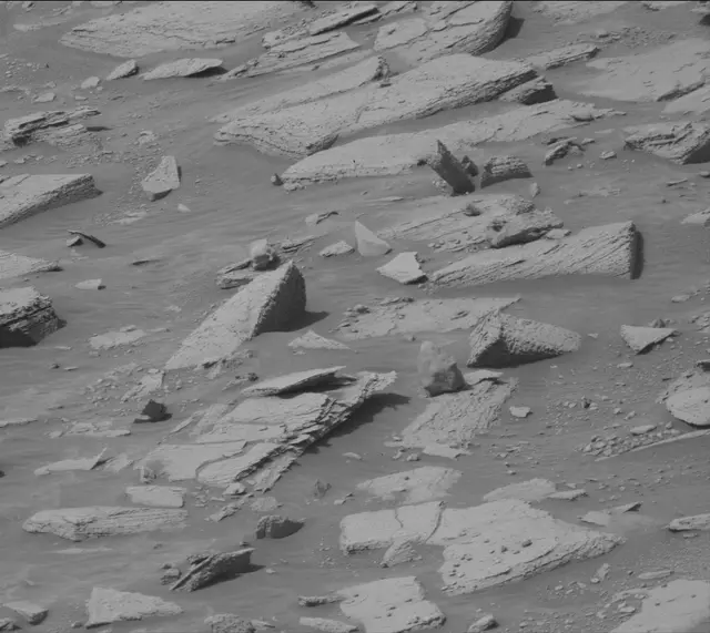 Sol 4171: Mast Camera (Mastcam)