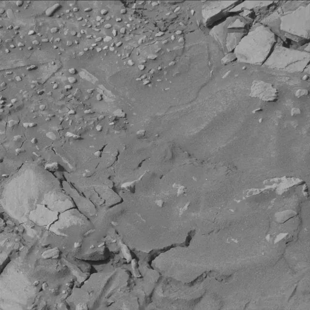 Sol 4171: Mast Camera (Mastcam)