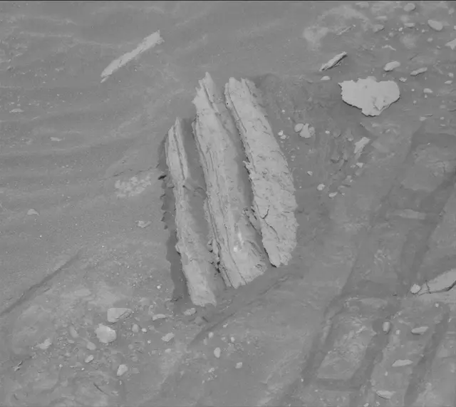 Sol 4173: Mast Camera (Mastcam)