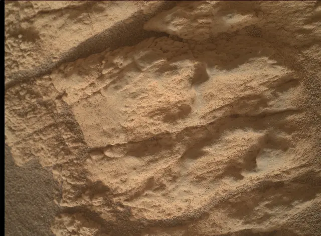 Sol 4173: Mars Hand Lens Imager (MAHLI)
