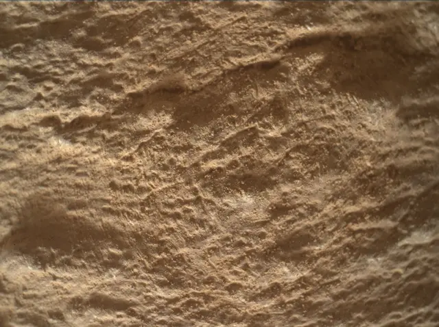 Sol 4173: Mars Hand Lens Imager (MAHLI)