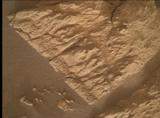 Sol 4173: Mars Hand Lens Imager (MAHLI)