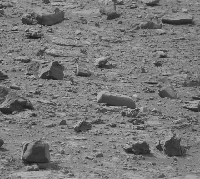 Sol 4174: Mast Camera (Mastcam)