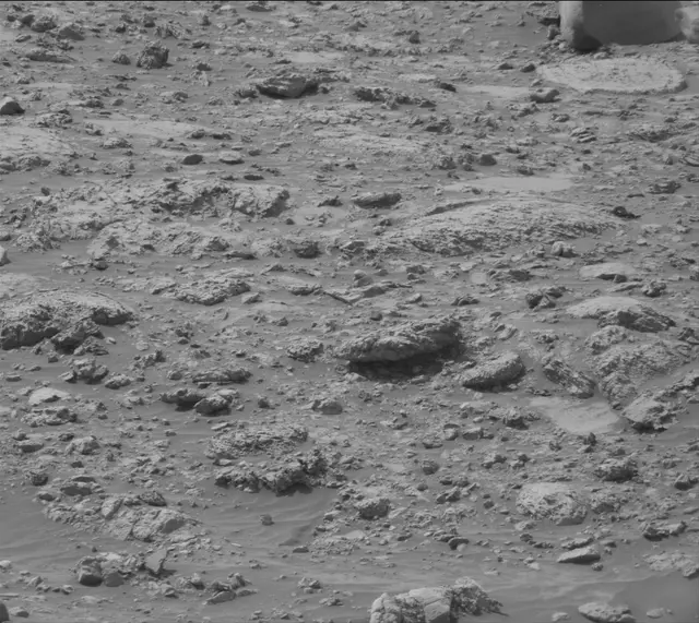 Sol 4174: Mast Camera (Mastcam)