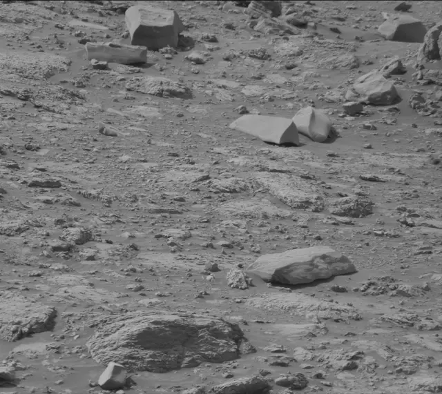 Sol 4174: Mast Camera (Mastcam)