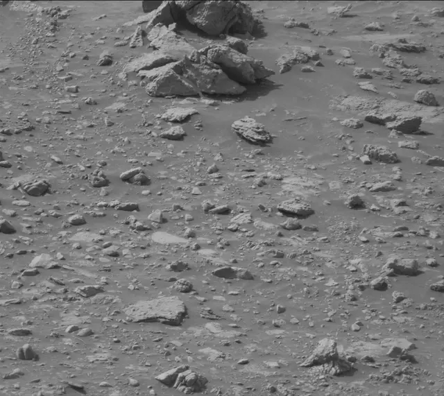 Sol 4174: Mast Camera (Mastcam)