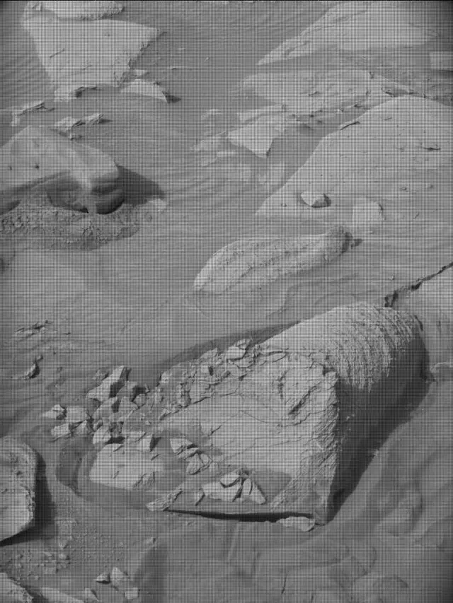 Sol 4175: Mast Camera (Mastcam)