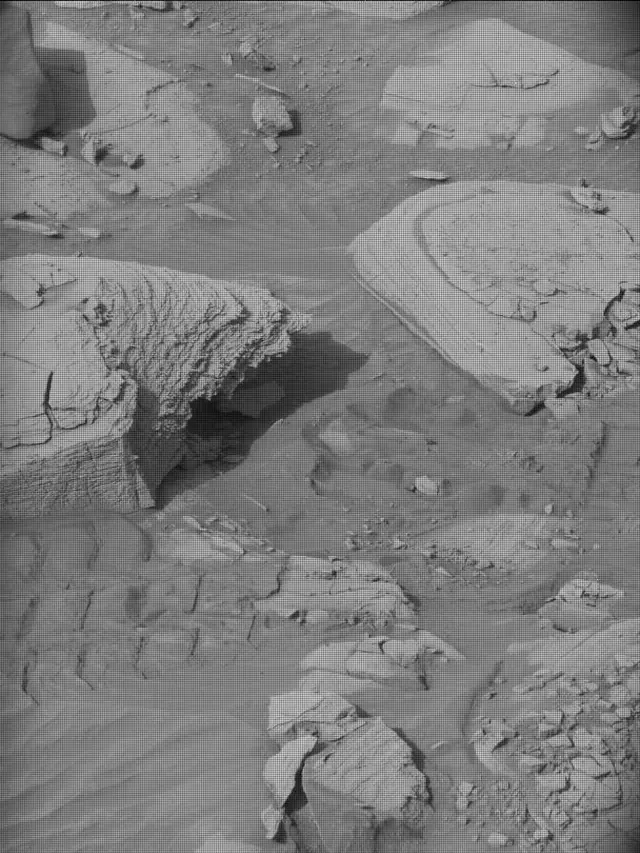 Sol 4175: Mast Camera (Mastcam)
