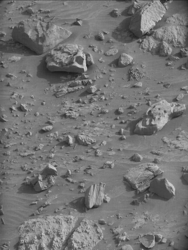 Sol 4175: Mast Camera (Mastcam)