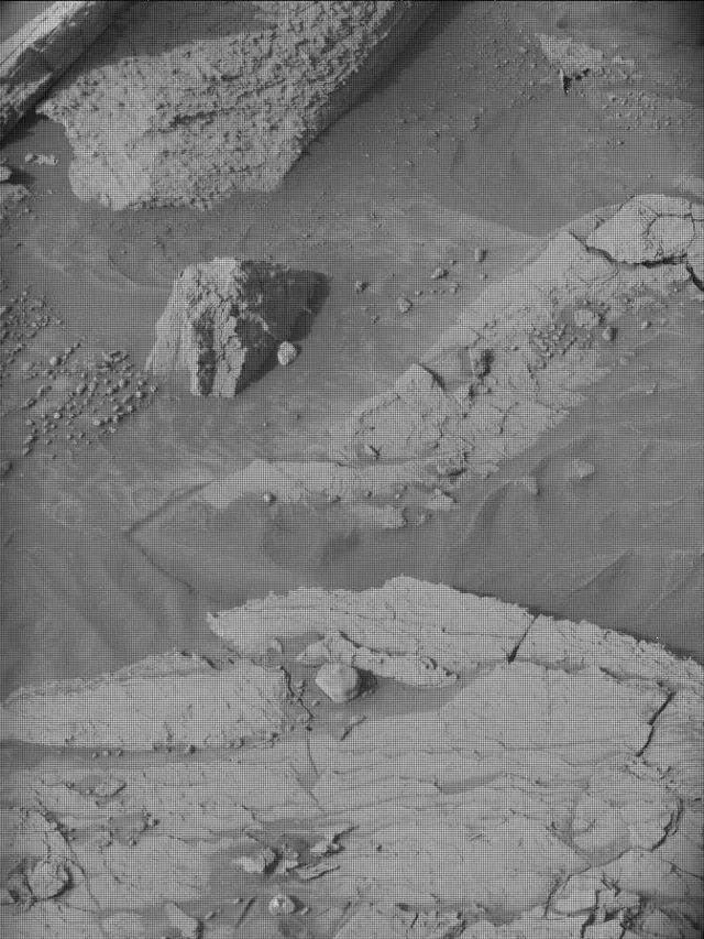 Sol 4175: Mast Camera (Mastcam)