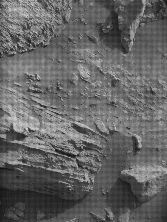 Sol 4175: Mast Camera (Mastcam)