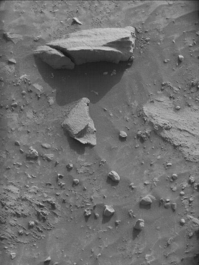 Sol 4175: Mast Camera (Mastcam)