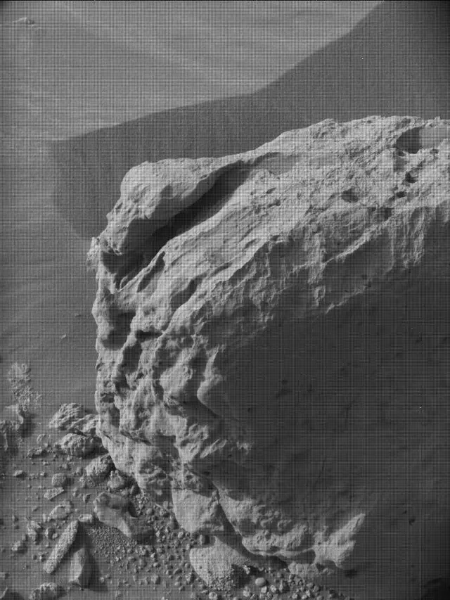Sol 4175: Mast Camera (Mastcam)