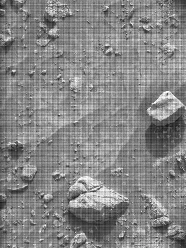 Sol 4175: Mast Camera (Mastcam)