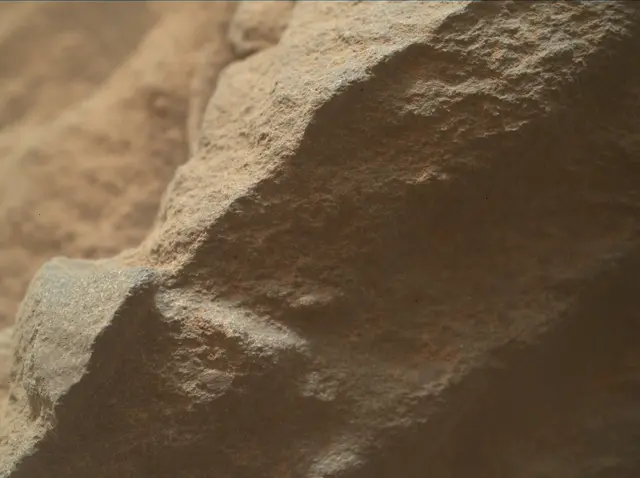 Sol 4175: Mars Hand Lens Imager (MAHLI)