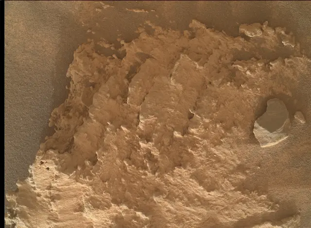 Sol 4175: Mars Hand Lens Imager (MAHLI)