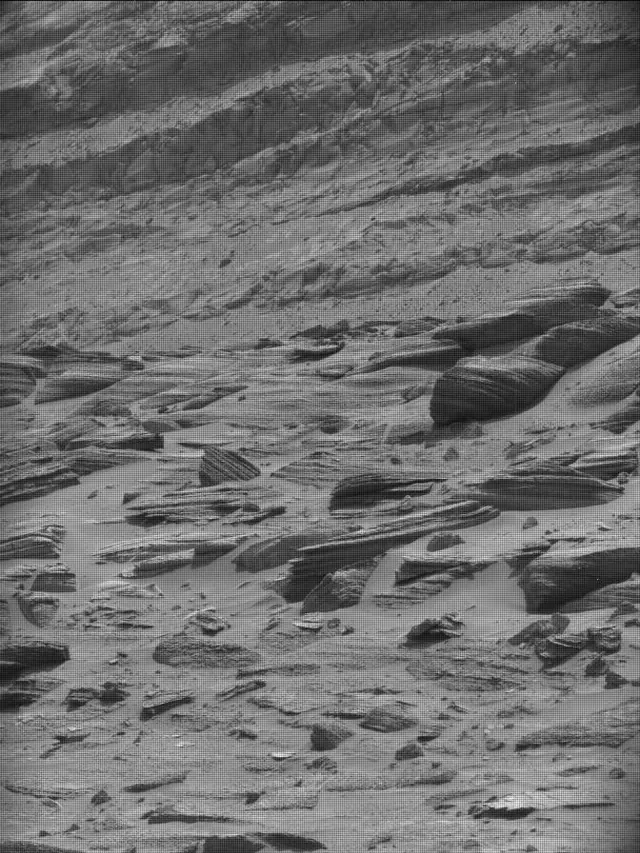 Sol 4176: Mast Camera (Mastcam)