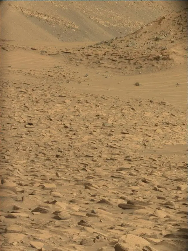 Sol 4180: Mast Camera (Mastcam)