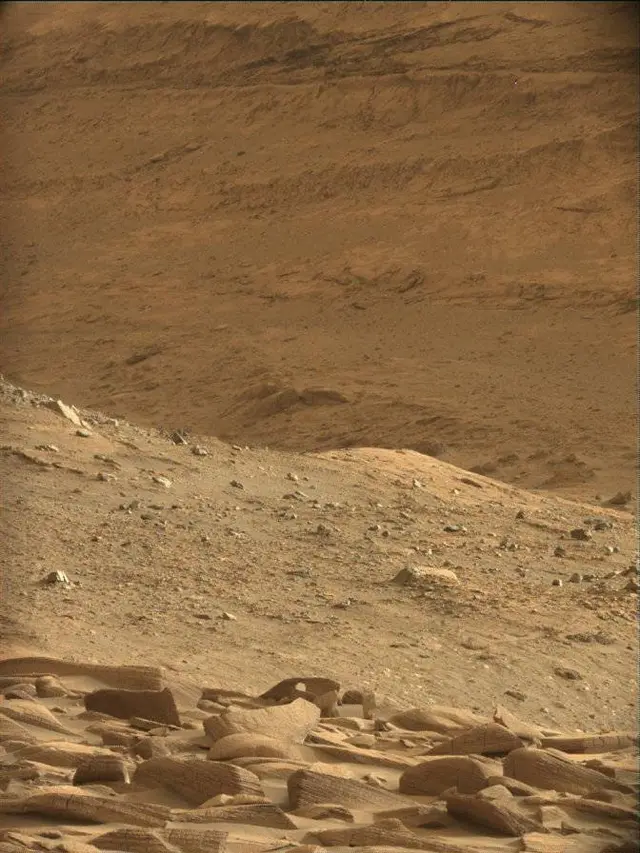 Sol 4180: Mast Camera (Mastcam)