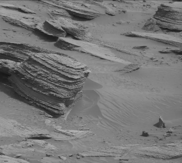 Sol 4180: Mast Camera (Mastcam)