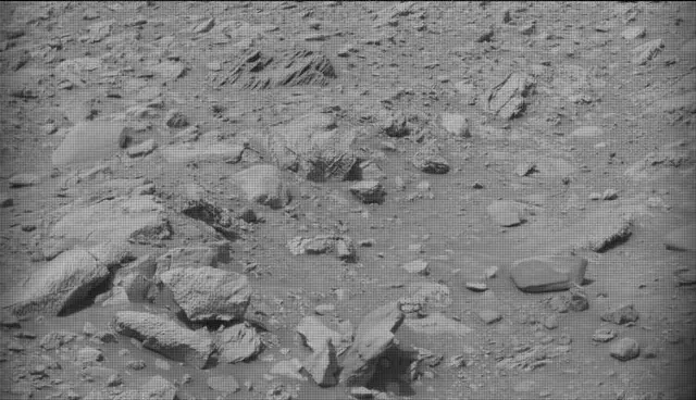 Sol 4182: Mast Camera (Mastcam)