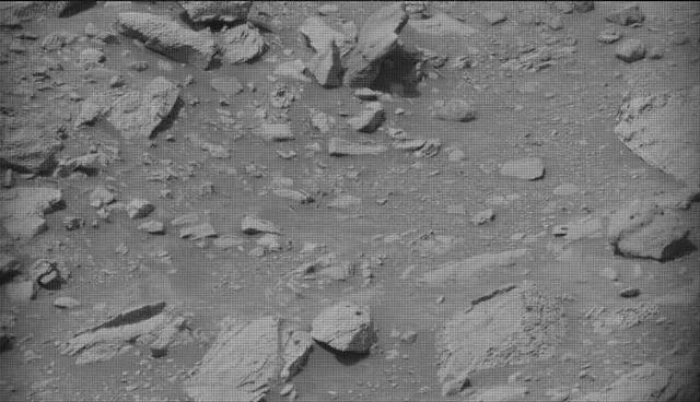Sol 4182: Mast Camera (Mastcam)